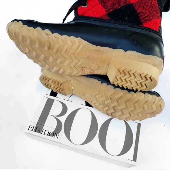 Chooka red checkered duck boots - Picture 2 of 3